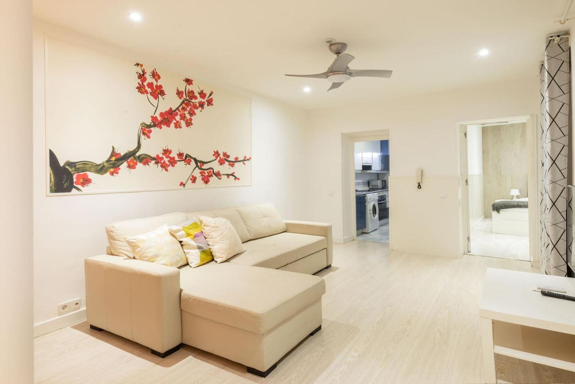 Apartamentos Day Madrid Tribunal Centro Gran Via Sol ภายนอก รูปภาพ