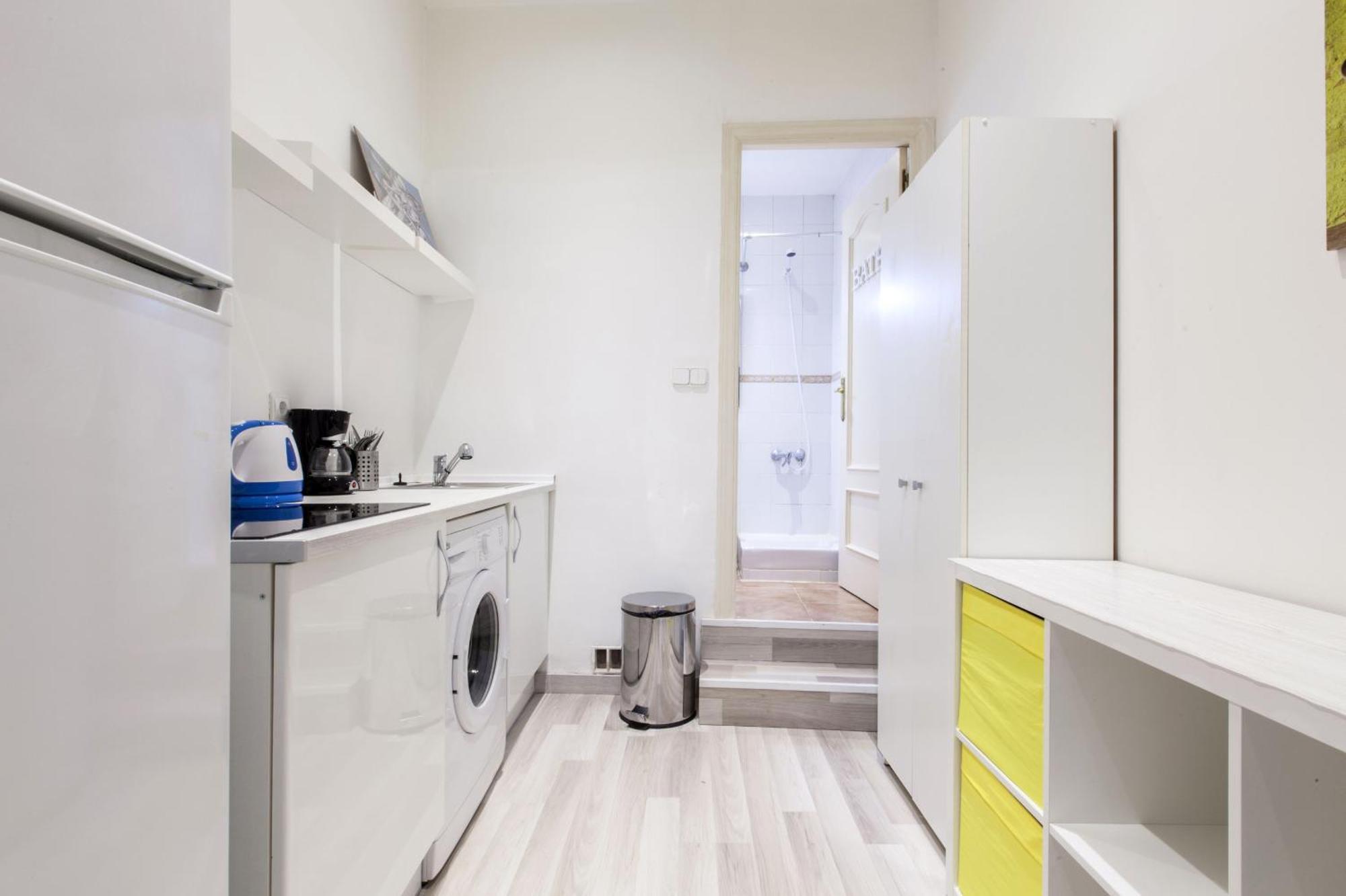 Apartamentos Day Madrid Tribunal Centro Gran Via Sol ภายนอก รูปภาพ