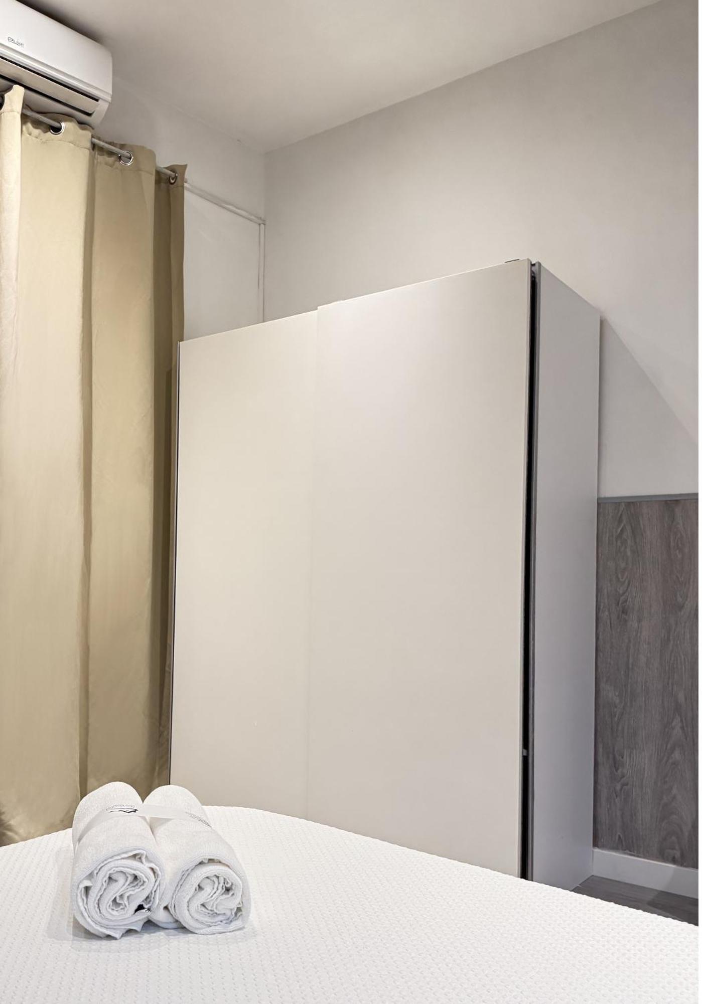 Apartamentos Day Madrid Tribunal Centro Gran Via Sol ภายนอก รูปภาพ